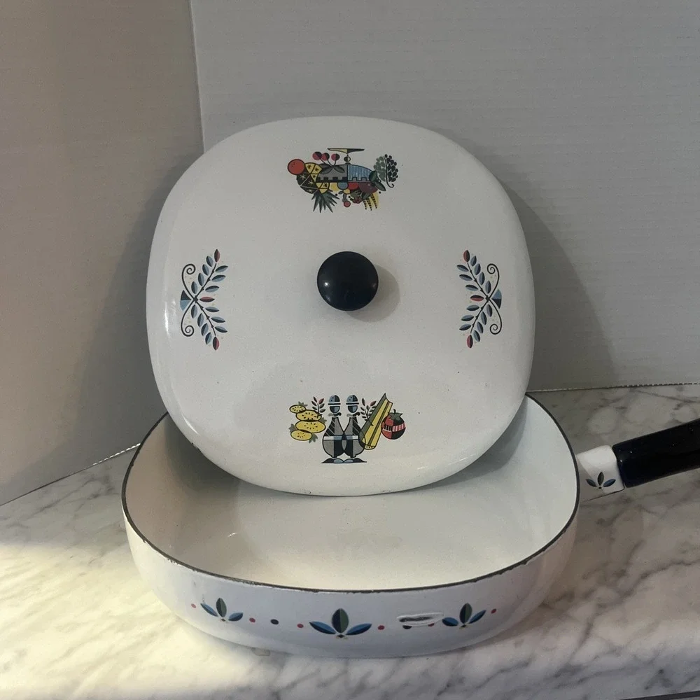 Vtg Skillet Frying Pan Berggren Enamel 8 